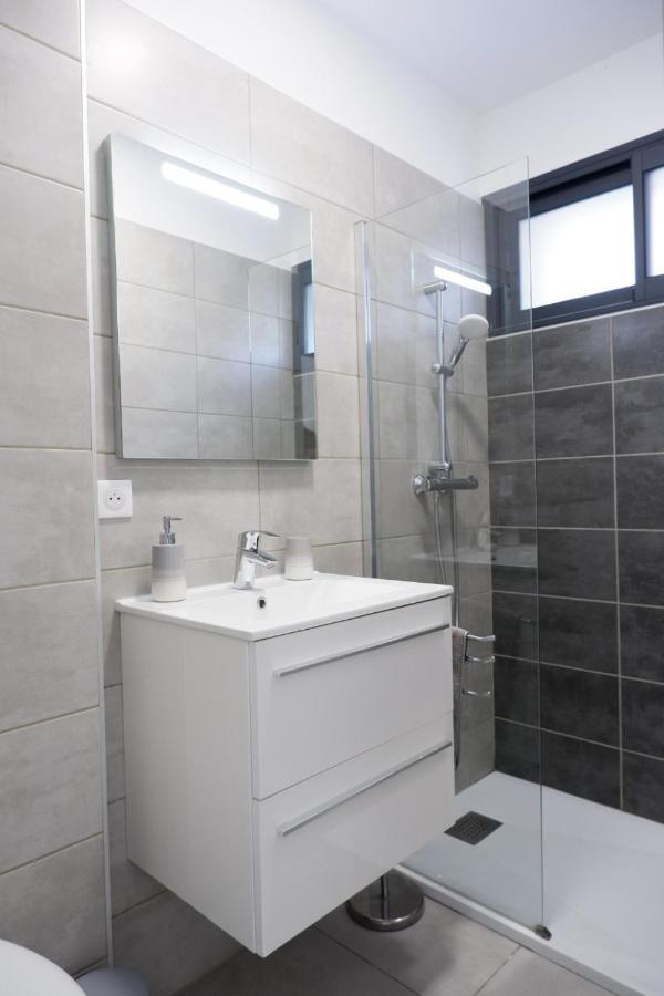 N7 Maison T2 Climatise Avec Jacuzzi Prive Ajaccio  Exterior photo